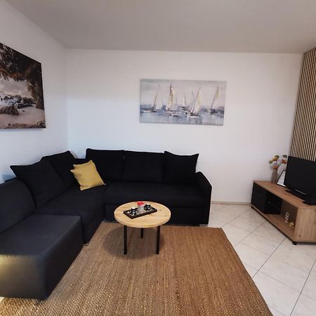 Apartments With A Swimming Pool Punat, Krk - 5378 Екстер'єр фото