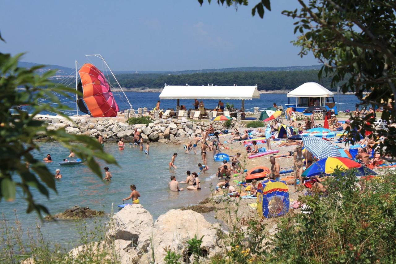 Apartments With A Swimming Pool Punat, Krk - 5378 Екстер'єр фото