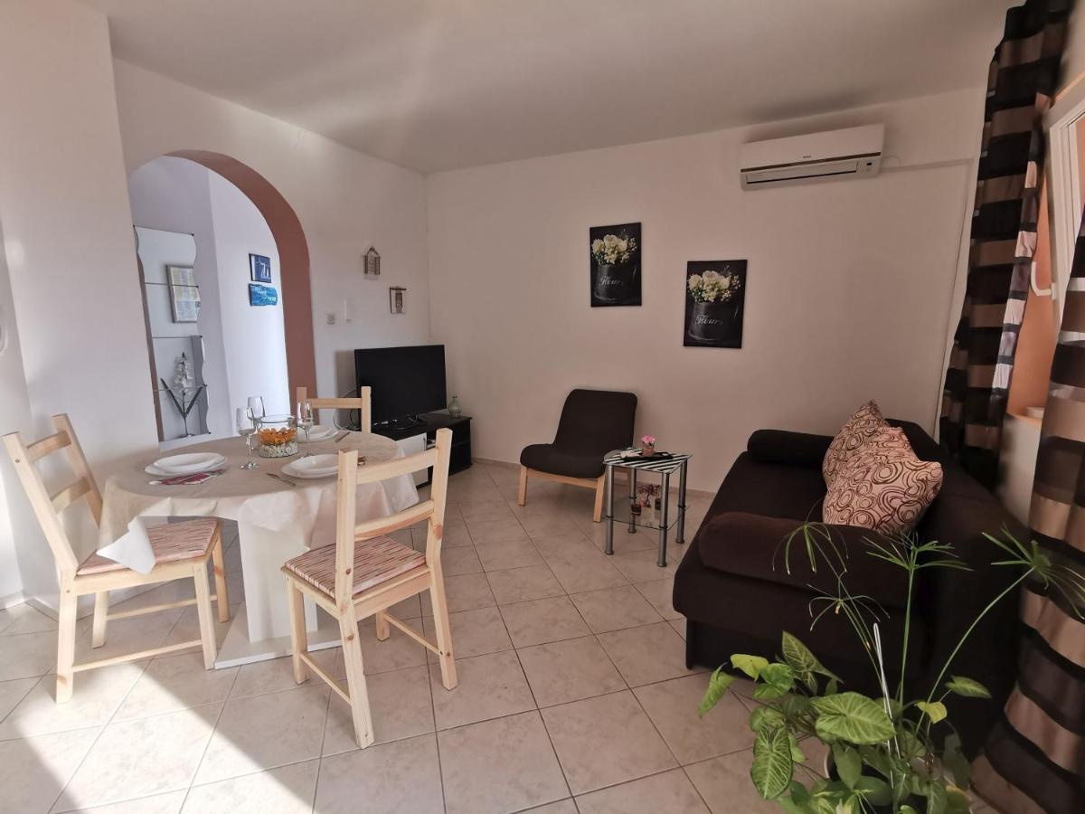 Apartments With A Swimming Pool Punat, Krk - 5378 Екстер'єр фото